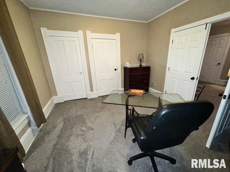 2002 West 4th Street, Unit A Davenport, IA 52802 - Photo 21 of 25