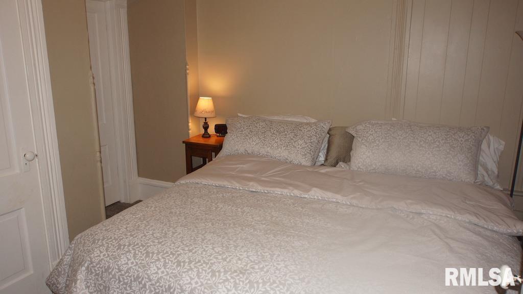 2002 West 4th Street, Unit A Davenport, IA 52802 - Photo 9 of 25