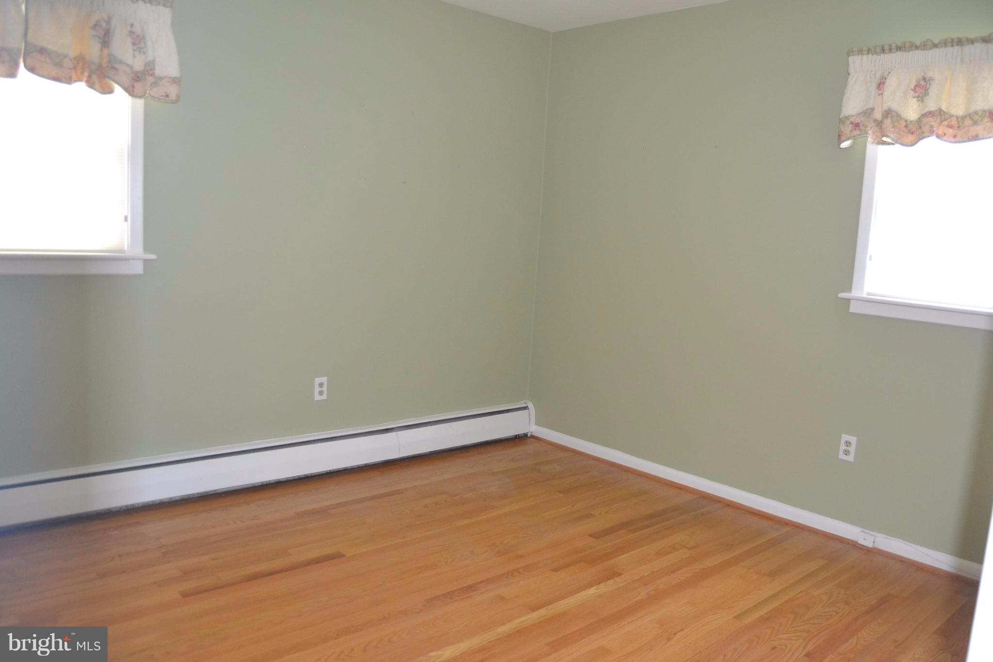 7943 Yellow Springs Road Frederick, MD 21702 - Photo 13 of 21 an empty room with a window
