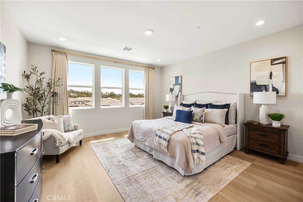 130 Pin Lane Lake Forest, CA 92630 - Photo 50 of 70 a bedroom with a bed and a window