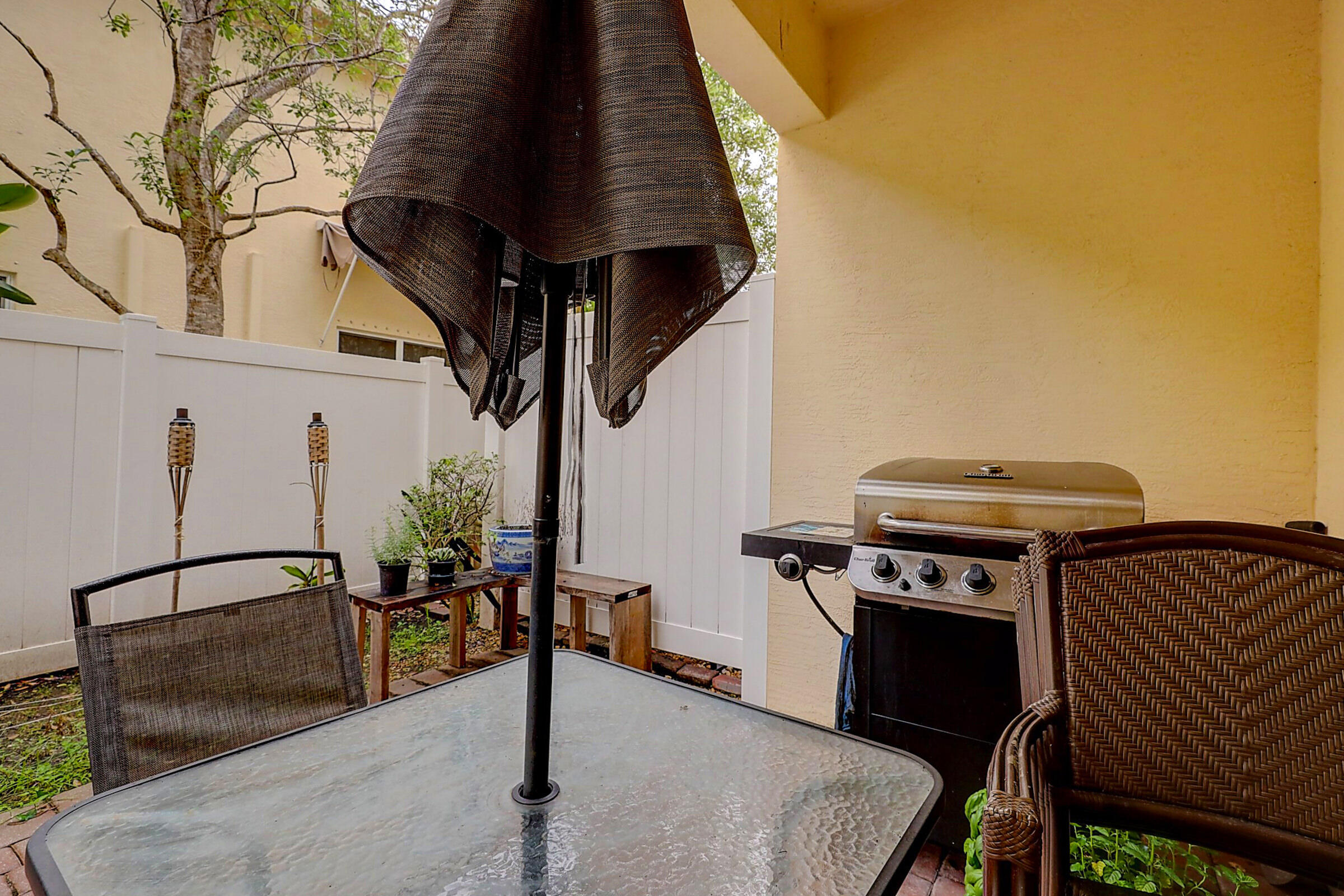 9436 Southwest Merlin Court Stuart, FL 34997 - Photo 15 of 33 17_3j0a8675_6_7_8_9