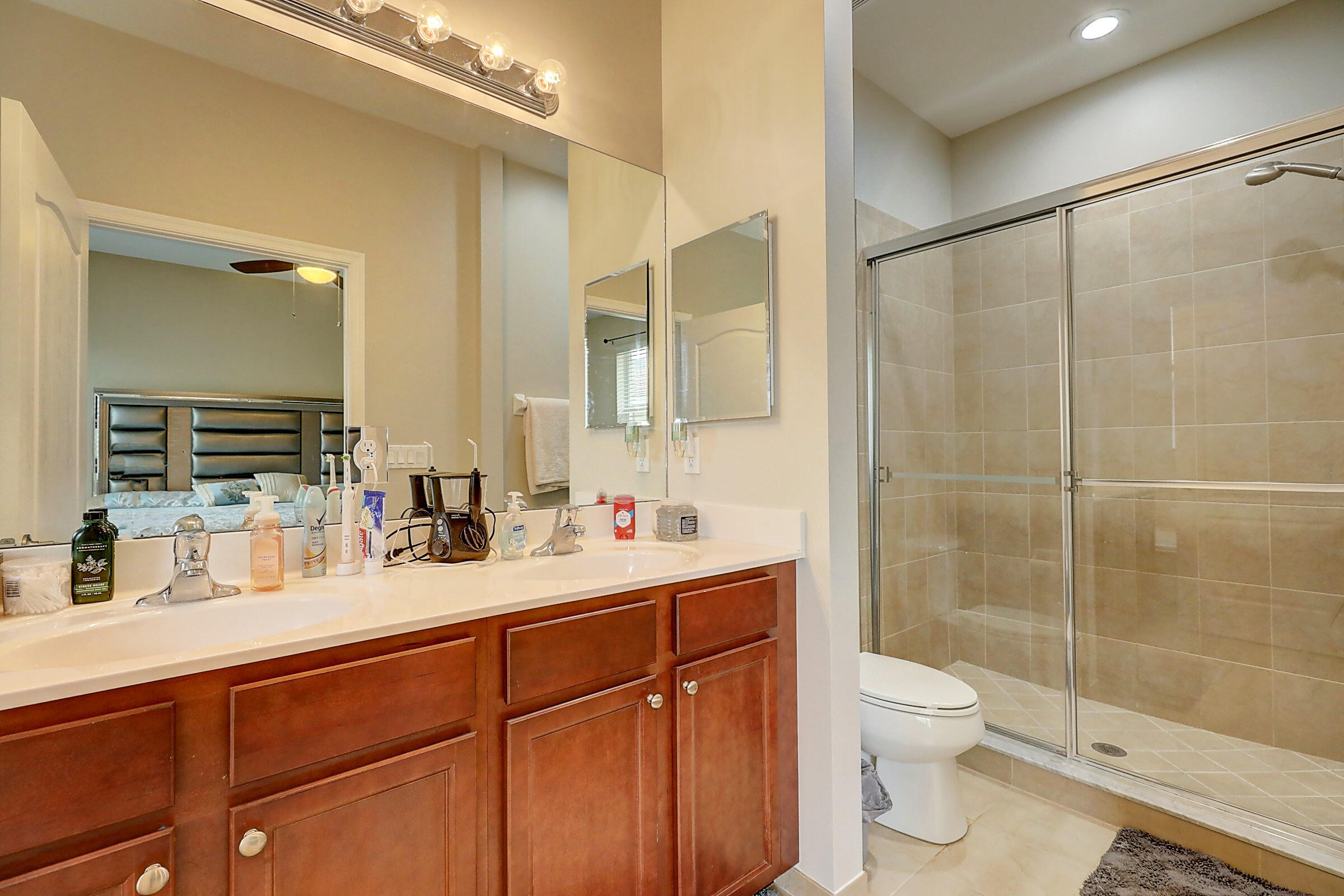 9436 Southwest Merlin Court Stuart, FL 34997 - Photo 17 of 33 19_3j0a8715_6_7_8_9