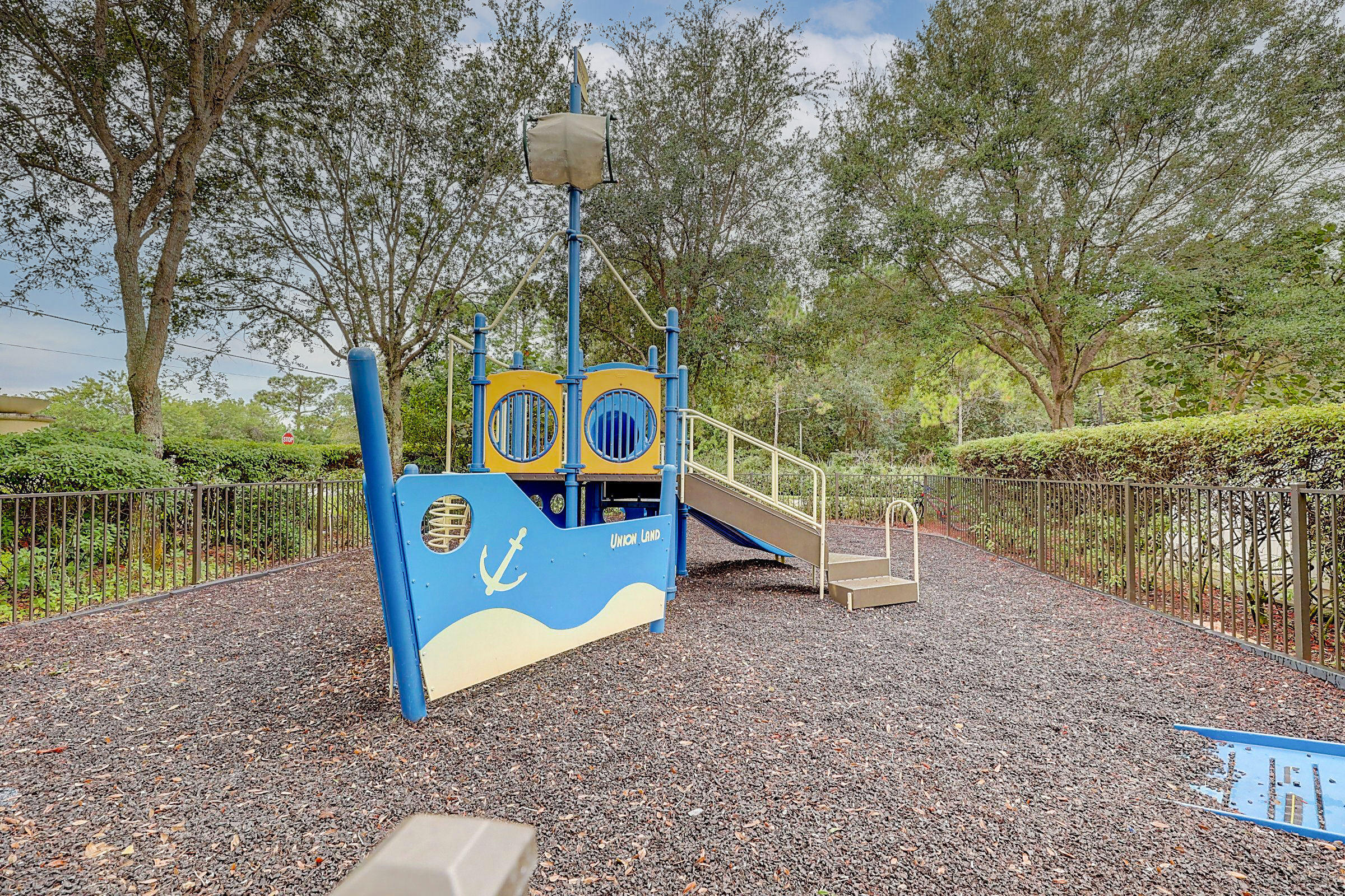 9436 Southwest Merlin Court Stuart, FL 34997 - Photo 28 of 33 35_3j0a8805_6_7_8_9