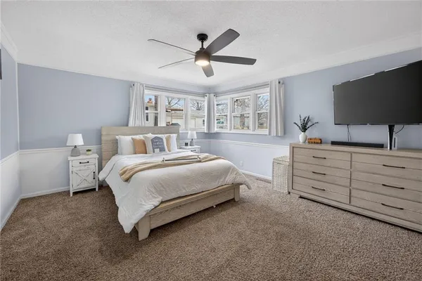 $259,000 | 6 Sunset Lane, Paola, KS 66071