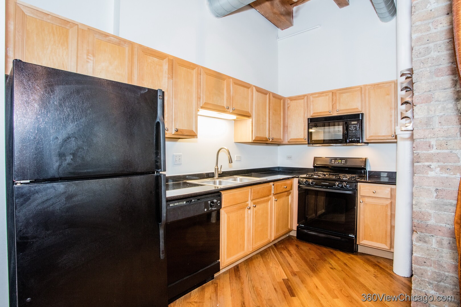 550 West Harrison Street, Unit 253 Chicago, IL 60607 - Photo 13 of 19