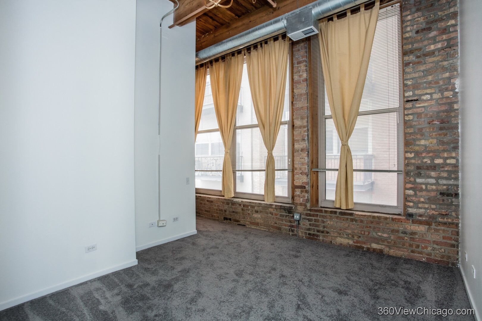 550 West Harrison Street, Unit 253 Chicago, IL 60607 - Photo 7 of 19