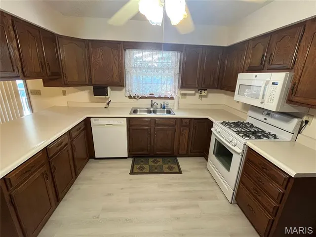 $369,900 | 838 Deer Run Road, Elsberry, MO 63343