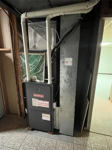 $369,900 | 838 Deer Run Road, Elsberry, MO 63343