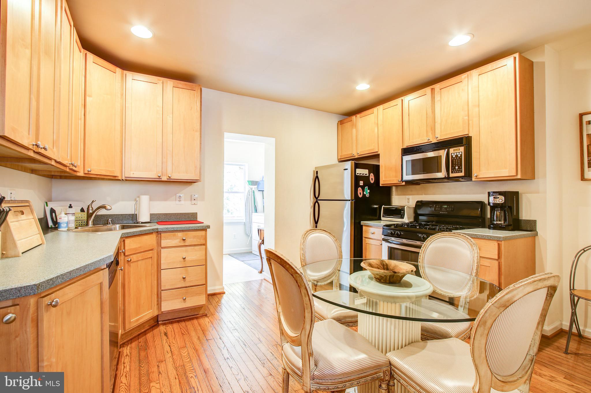 3825 Roland Avenue Baltimore, MD 21211 - Photo 12 of 50 Gallery Image 12