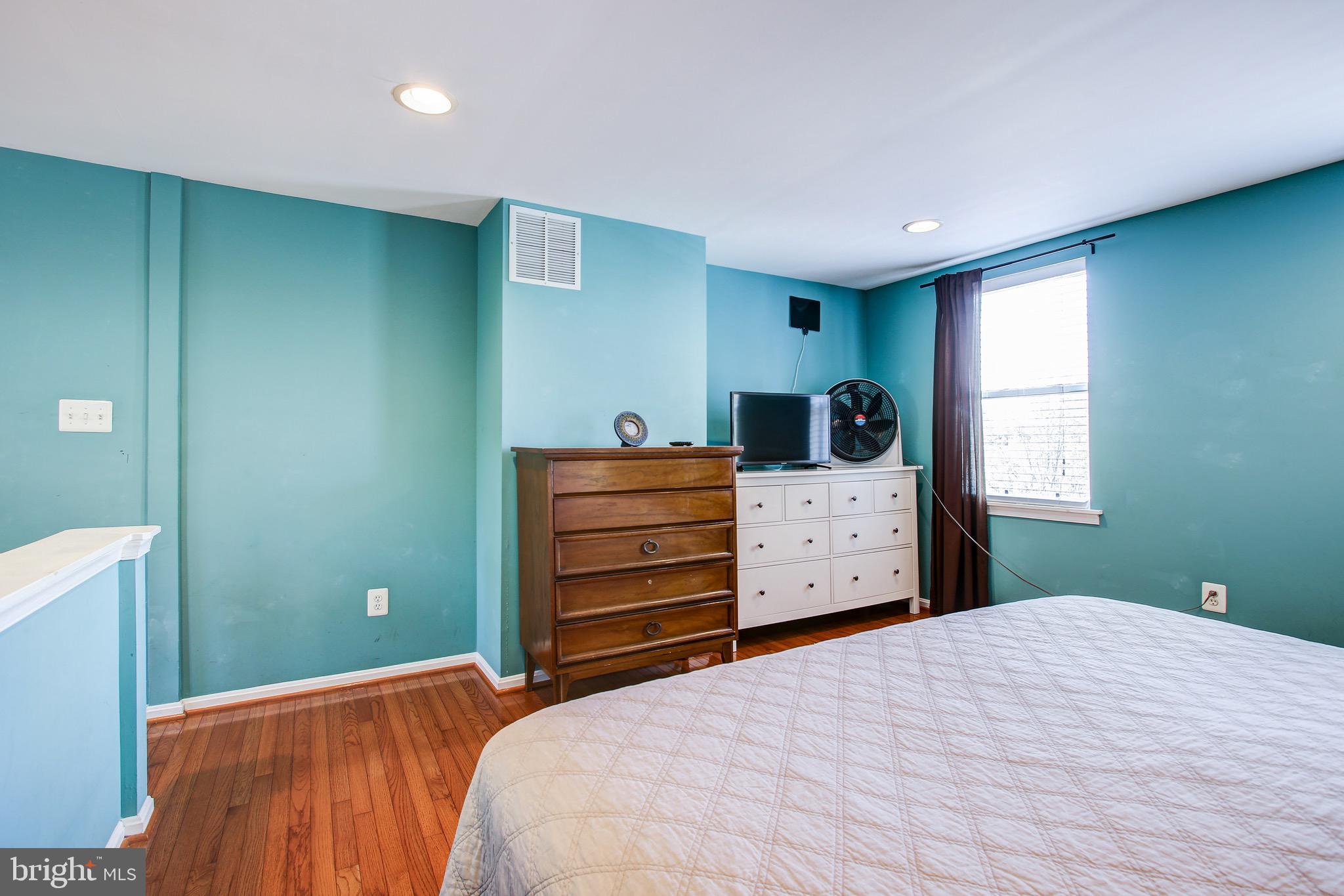 3825 Roland Avenue Baltimore, MD 21211 - Photo 38 of 50 Gallery Image 38