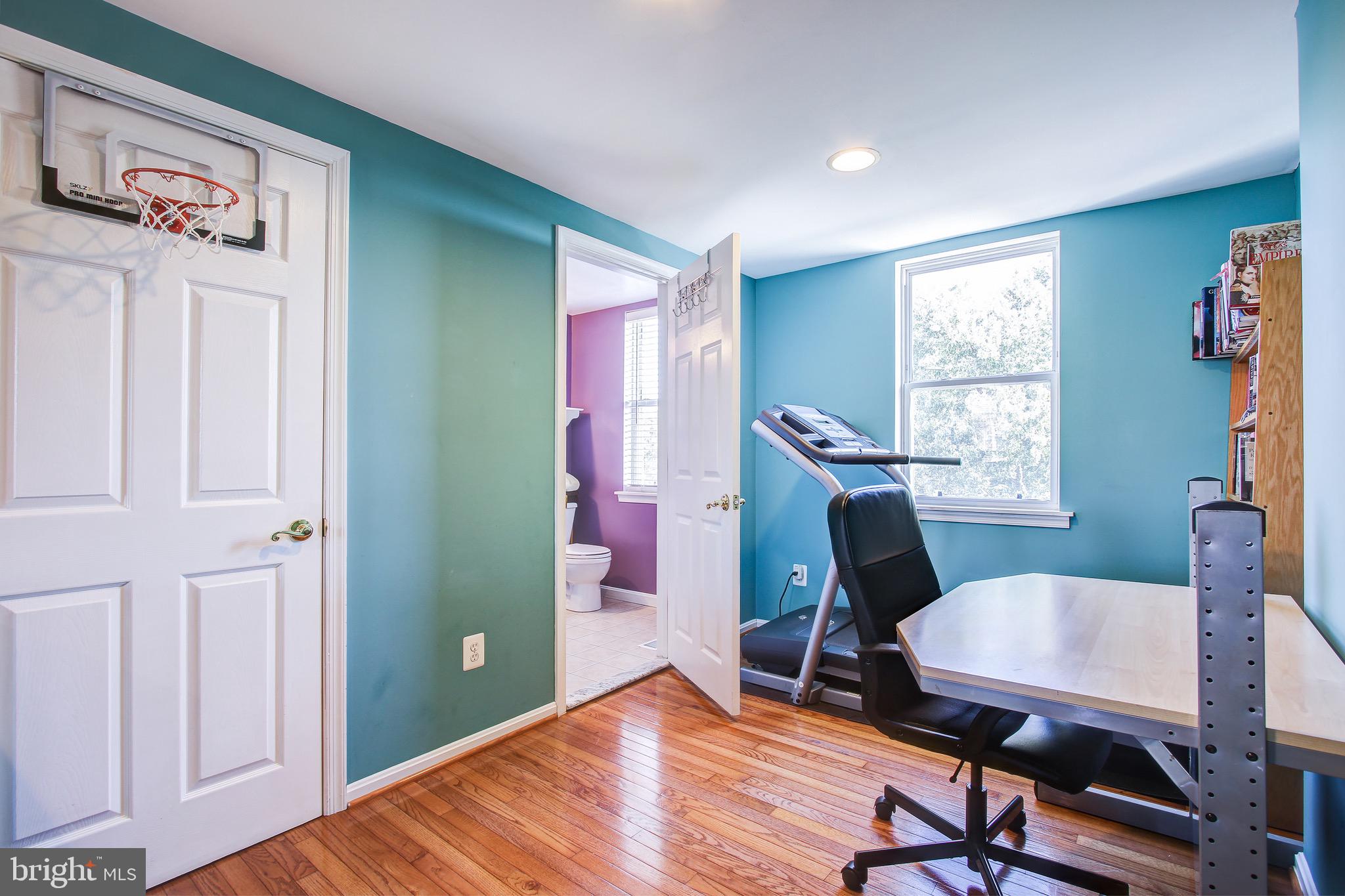 3825 Roland Avenue Baltimore, MD 21211 - Photo 41 of 50 Gallery Image 41