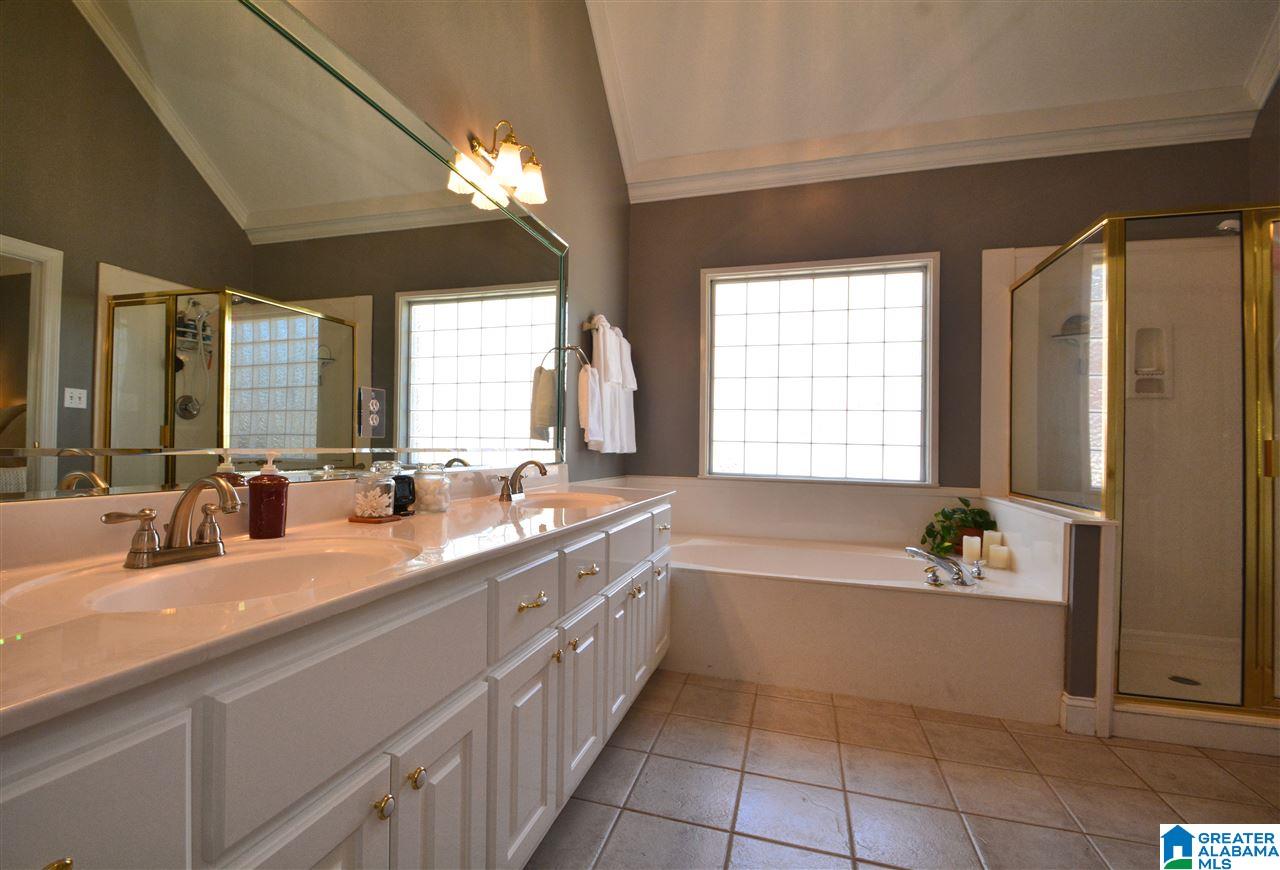 613 Meadow Ridge Drive Birmingham, AL 35242 - Photo 27 of 40