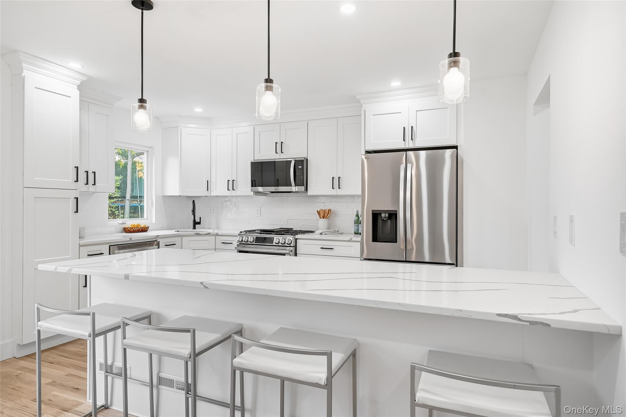 2222 Boston Post Road Larchmont, NY 10538 - Photo 7 of 40