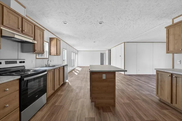 $259,900 | 115 Battlefield Drive, Eutawville, SC 29048