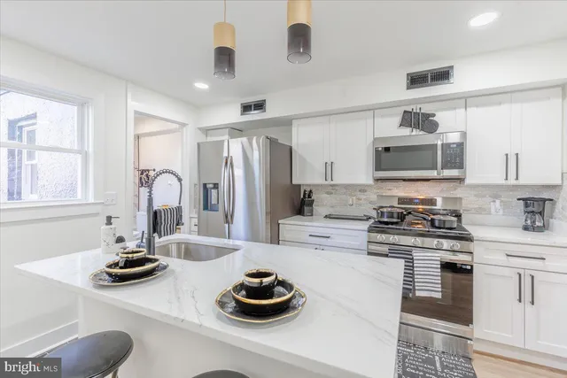 $379,999 | 4702 Meade Street Northeast, Washington, DC 20019