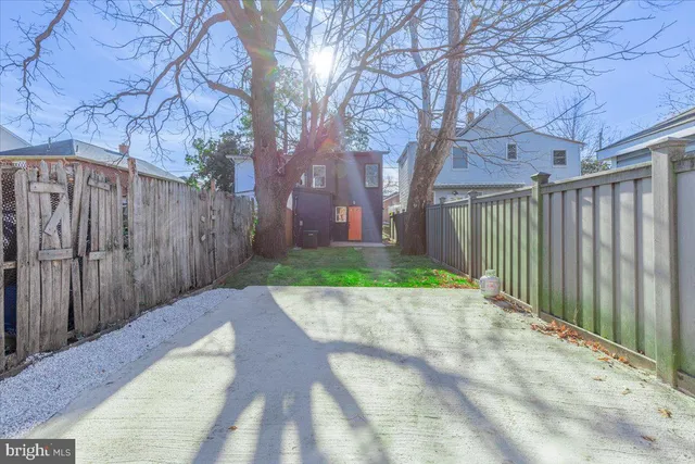 $379,999 | 4702 Meade Street Northeast, Washington, DC 20019