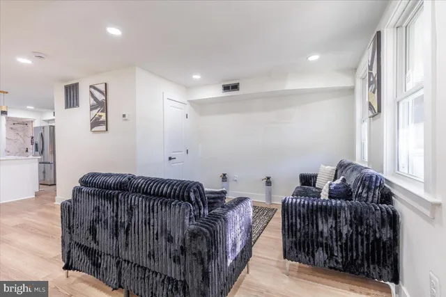 $379,999 | 4702 Meade Street Northeast, Washington, DC 20019