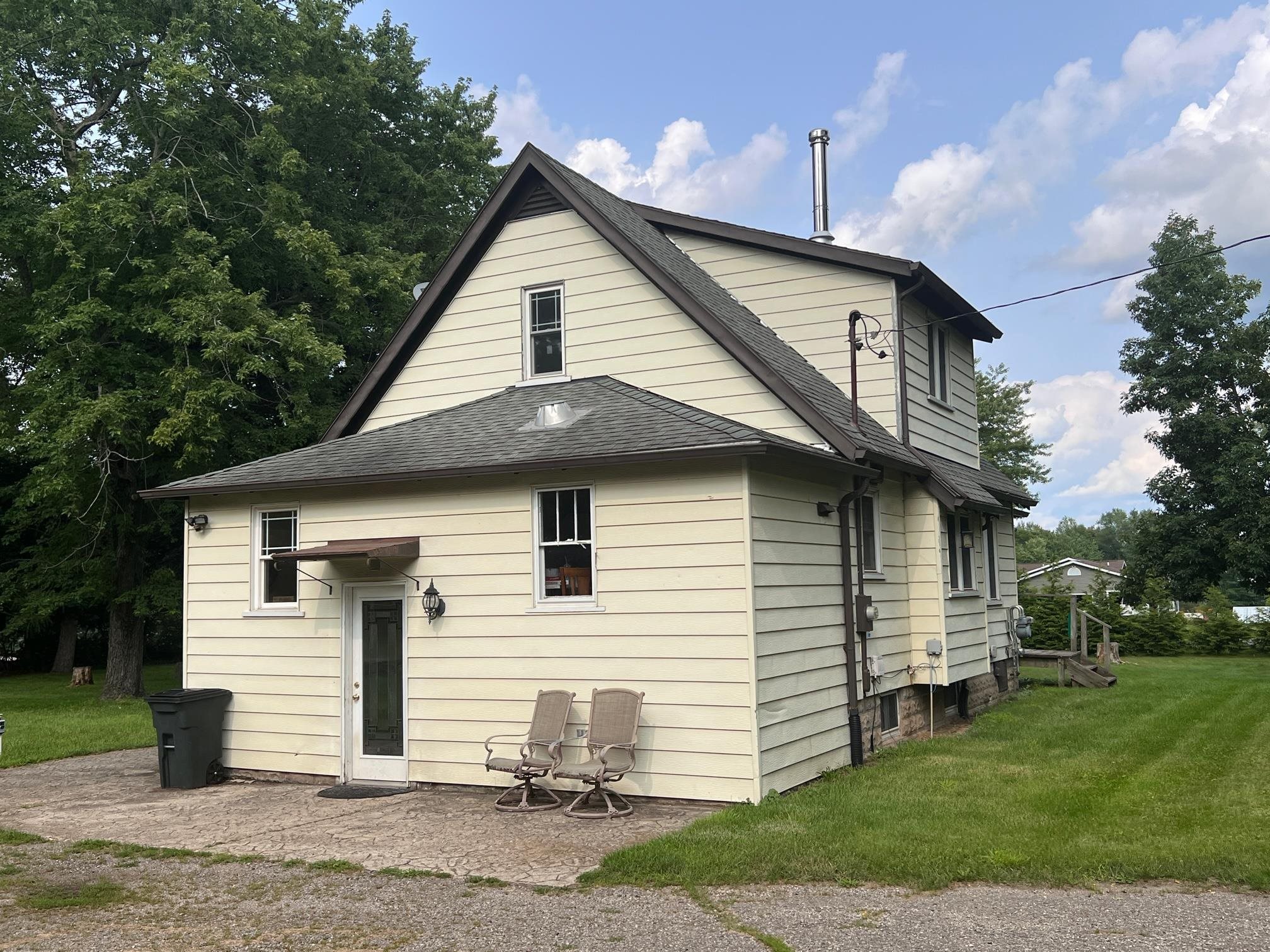 12270 South Beardslee Road Perry, MI 48872 - Photo 15 of 17 50117287-14.JPG