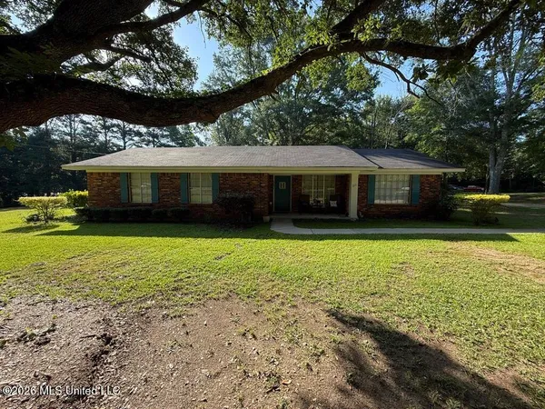 $239,999 | 211 Highway 487, Carthage, MS 39051