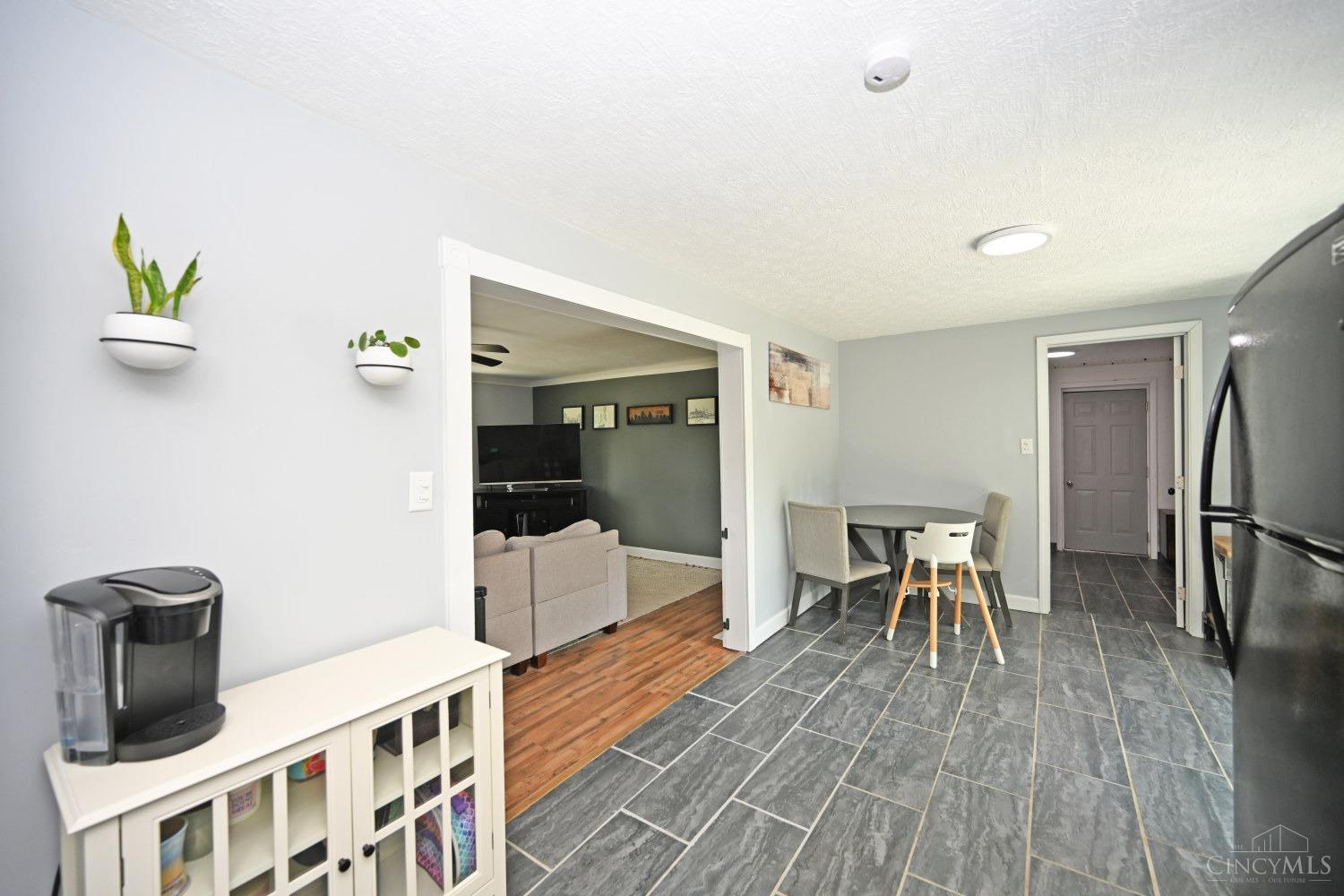 4210 Dixie Road Cincinnati, OH 45245 - Photo 15 of 38 Gallery Image 15