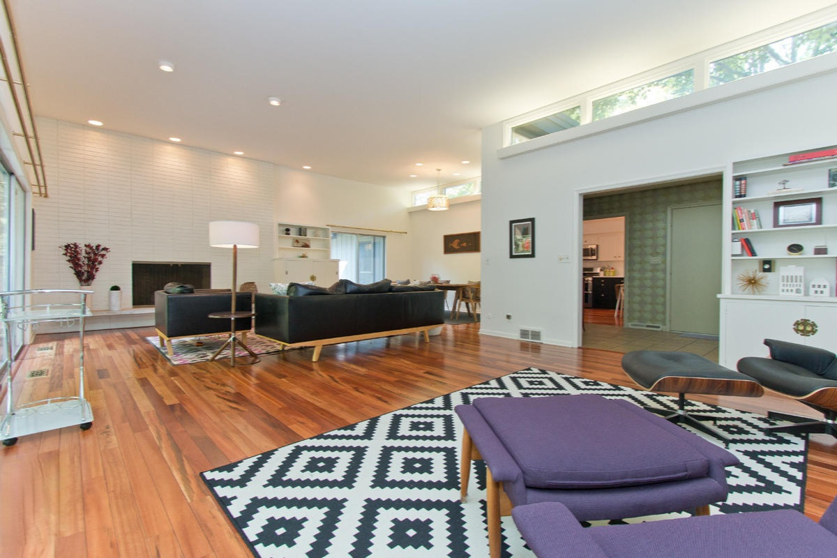3434 Cascade Road Southeast Grand Rapids, MI 49546 - Photo 13 of 75 Living Room