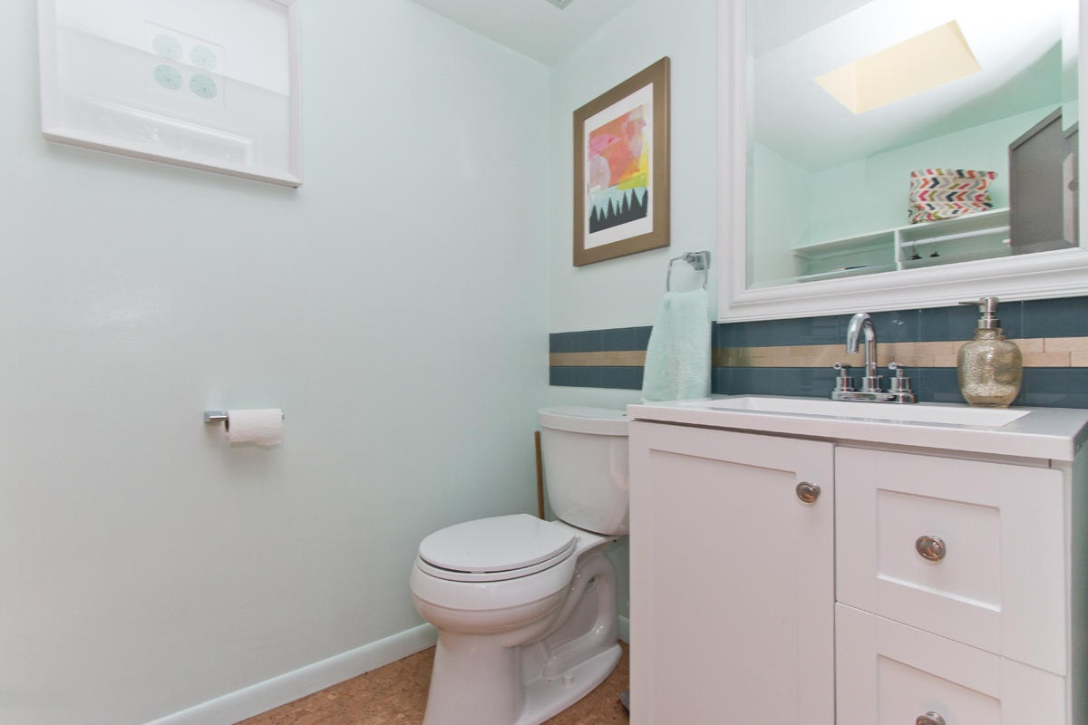 3434 Cascade Road Southeast Grand Rapids, MI 49546 - Photo 74 of 75 Pool Bathroom
