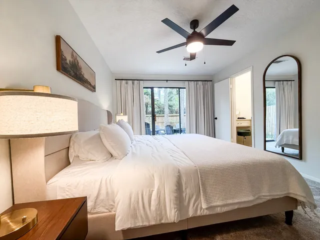 $5,400 | 29 Pinewood Forest Court, The Woodlands, TX 77381