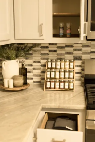 $5,400 | 29 Pinewood Forest Court, The Woodlands, TX 77381