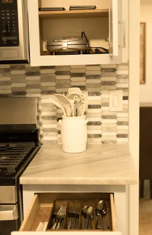 $5,400 | 29 Pinewood Forest Court, The Woodlands, TX 77381