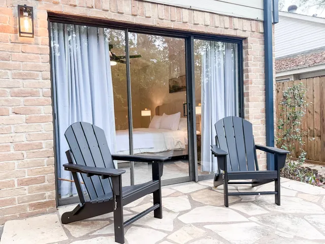 $5,400 | 29 Pinewood Forest Court, The Woodlands, TX 77381