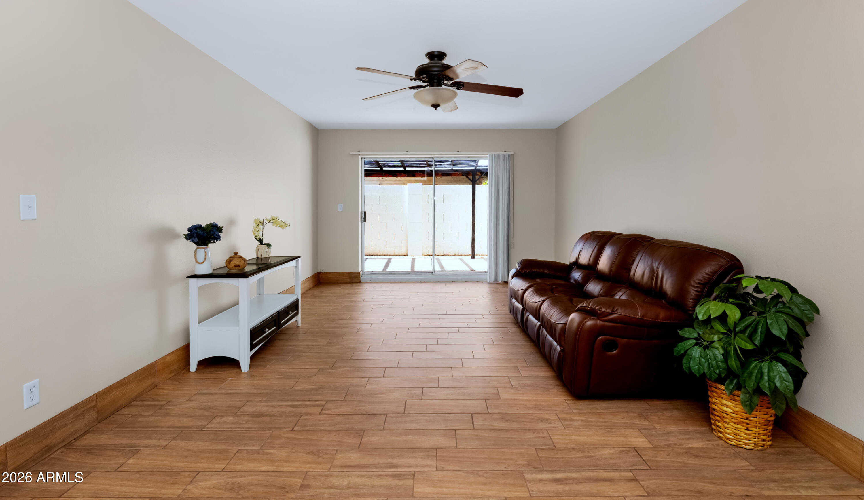 3031 West Hearn Road Phoenix, AZ 85053 - Photo 3 of 31