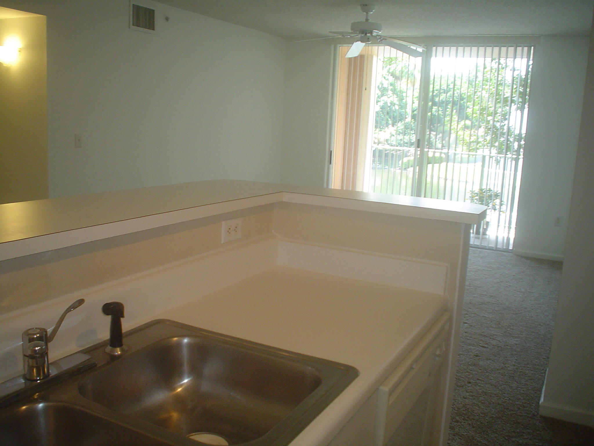 4832 North State Road, Unit 206 Pompano Beach, FL 33073 - Photo 10 of 20 DSC02584