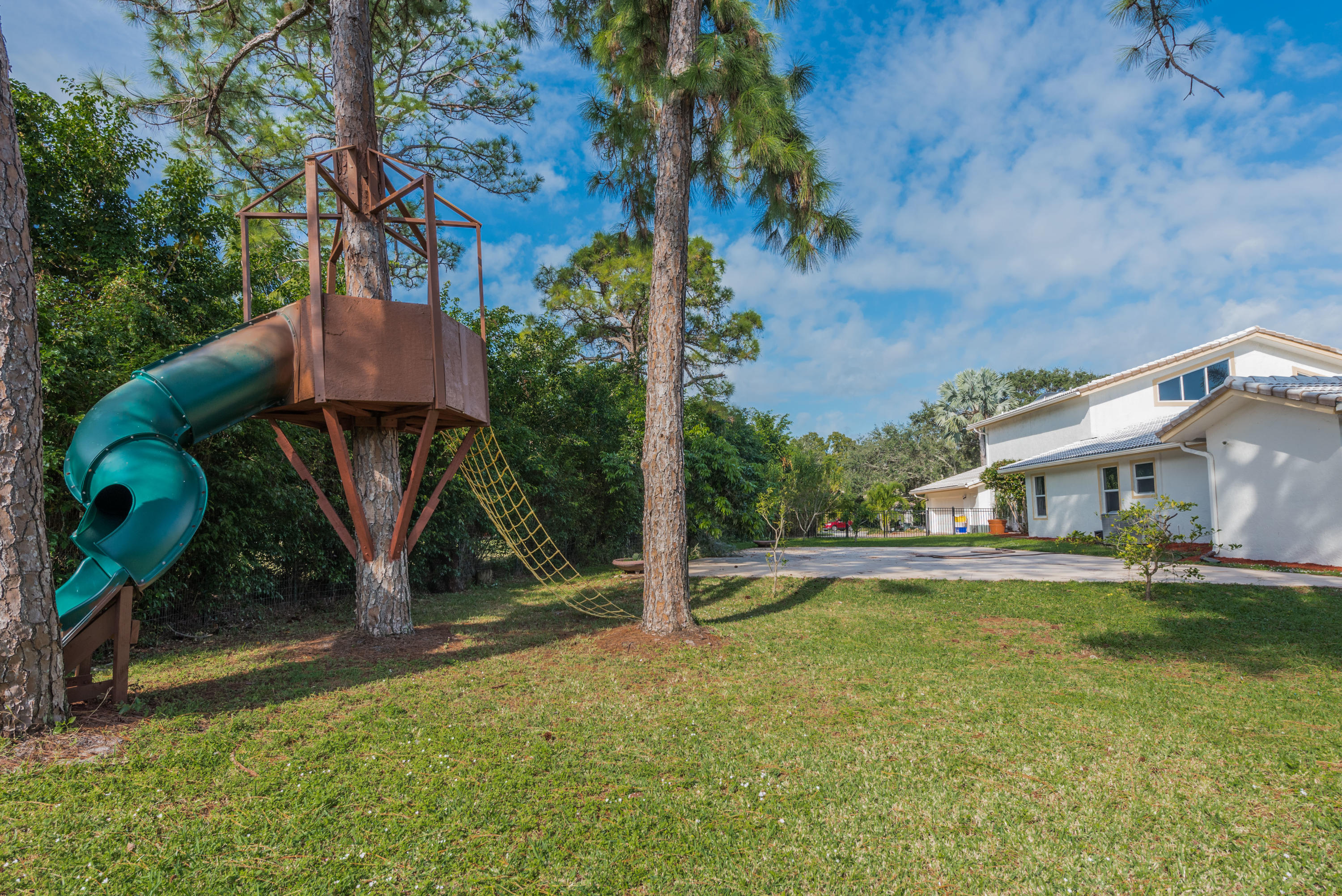 4122 Northwest 28th Way Boca Raton, FL 33434 - Photo 1 of 37 4122 NW 28th way.. (1 of 29)
