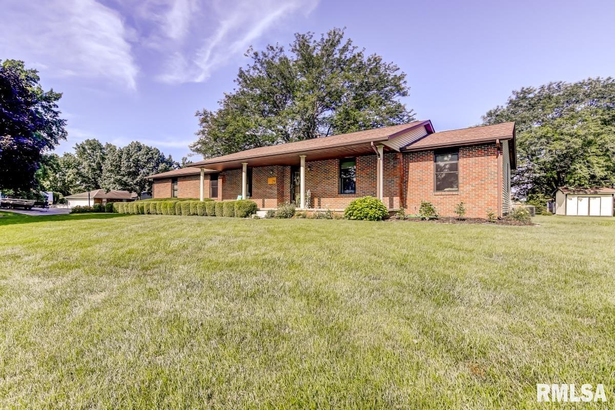29 Wind Cave Drive Springfield, IL 62712 - Photo 3 of 40
