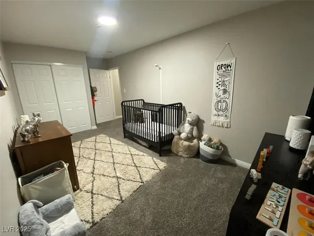 $3,700 | 3011 Burton Avenue, Las Vegas, NV 89102