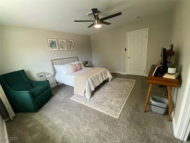 $3,700 | 3011 Burton Avenue, Las Vegas, NV 89102