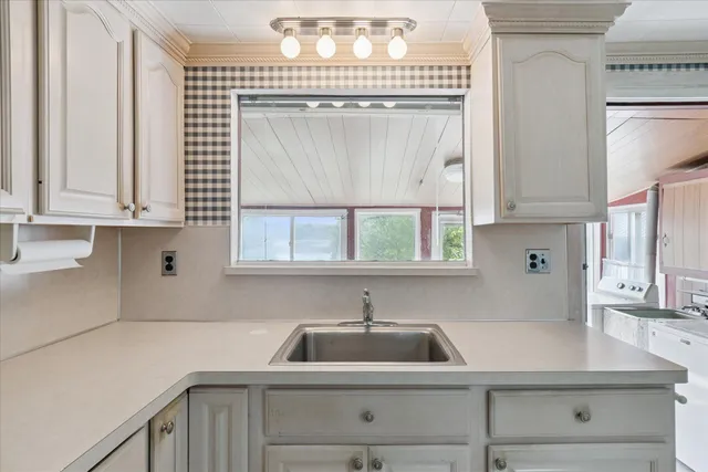 $369,900 | 521 Adrian Street, Manchester, MI 48158