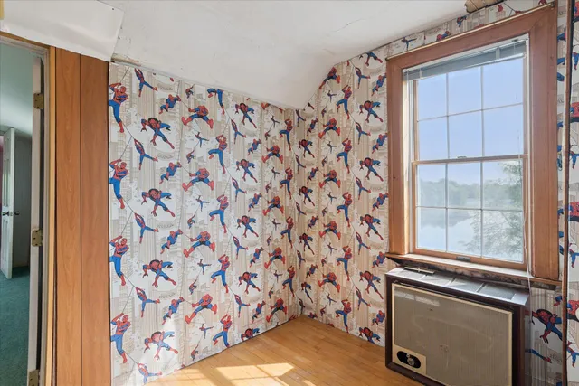 $369,900 | 521 Adrian Street, Manchester, MI 48158