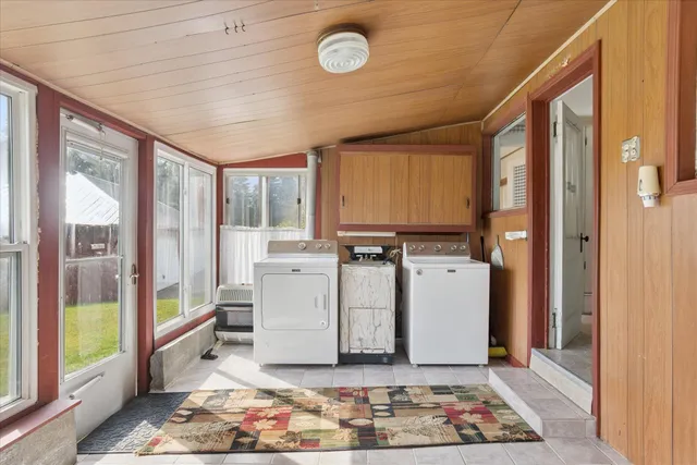 $369,900 | 521 Adrian Street, Manchester, MI 48158