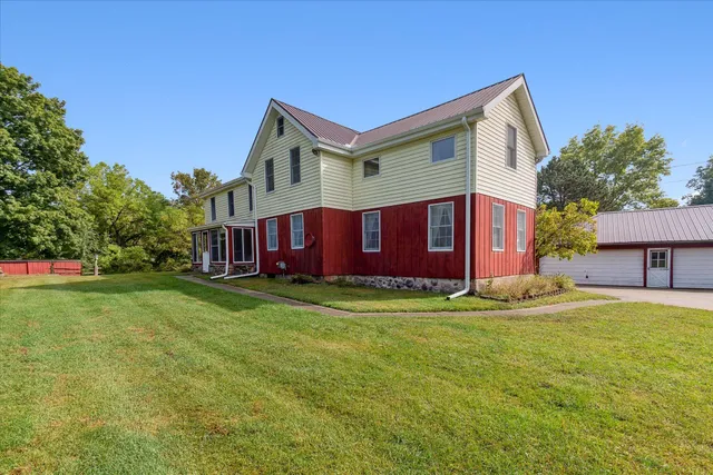 $369,900 | 521 Adrian Street, Manchester, MI 48158