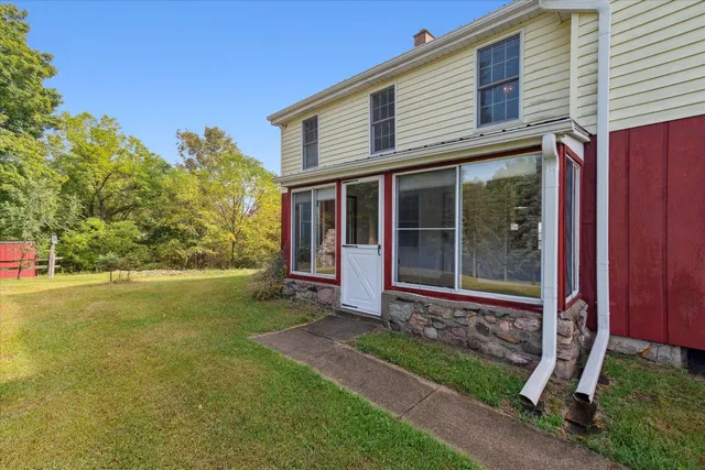 $369,900 | 521 Adrian Street, Manchester, MI 48158