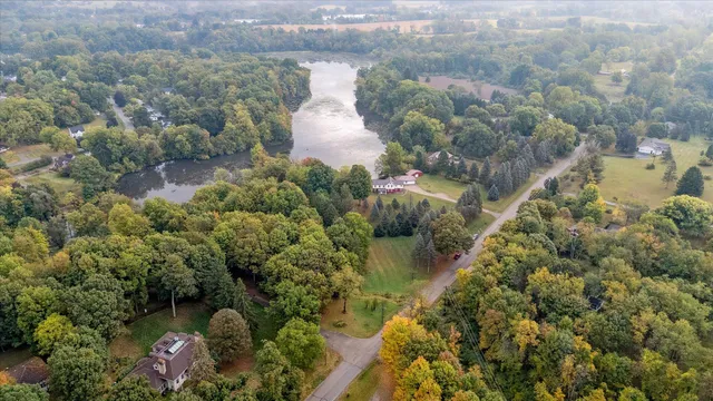 $369,900 | 521 Adrian Street, Manchester, MI 48158