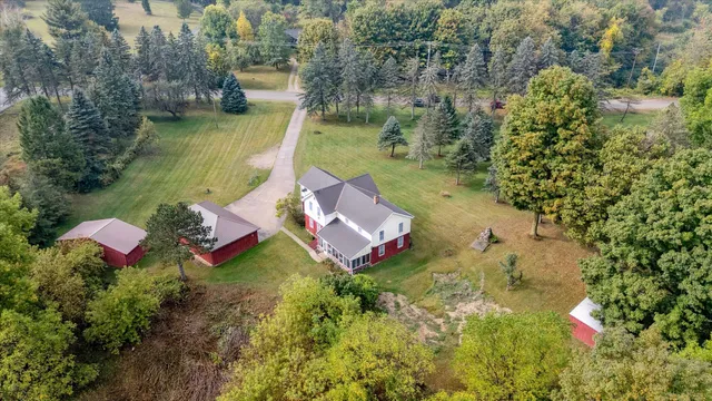 $369,900 | 521 Adrian Street, Manchester, MI 48158