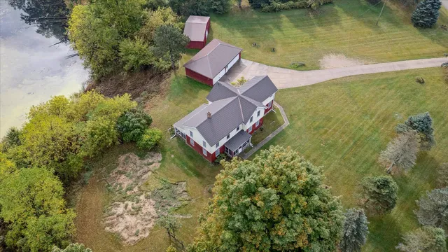 $369,900 | 521 Adrian Street, Manchester, MI 48158