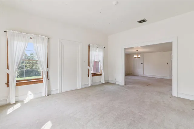 $369,900 | 521 Adrian Street, Manchester, MI 48158