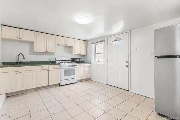 $729,000 | 266 Malden Turnpike, Saugerties, NY 12477