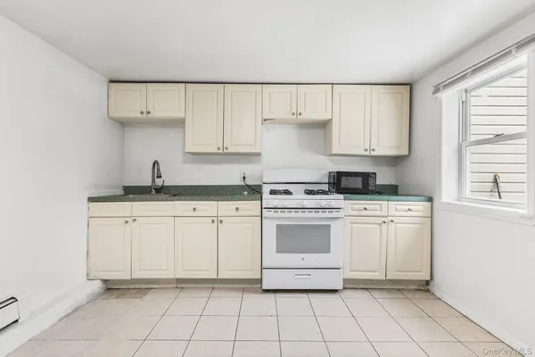 $729,000 | 266 Malden Turnpike, Saugerties, NY 12477