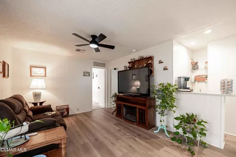 $265,000 | 51 St Charles Court, Unit 51, Newbury Park, CA 91320