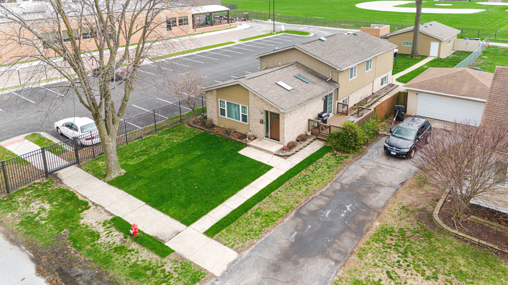 3051 183rd Street Lansing, IL 60438 - Photo 4 of 35