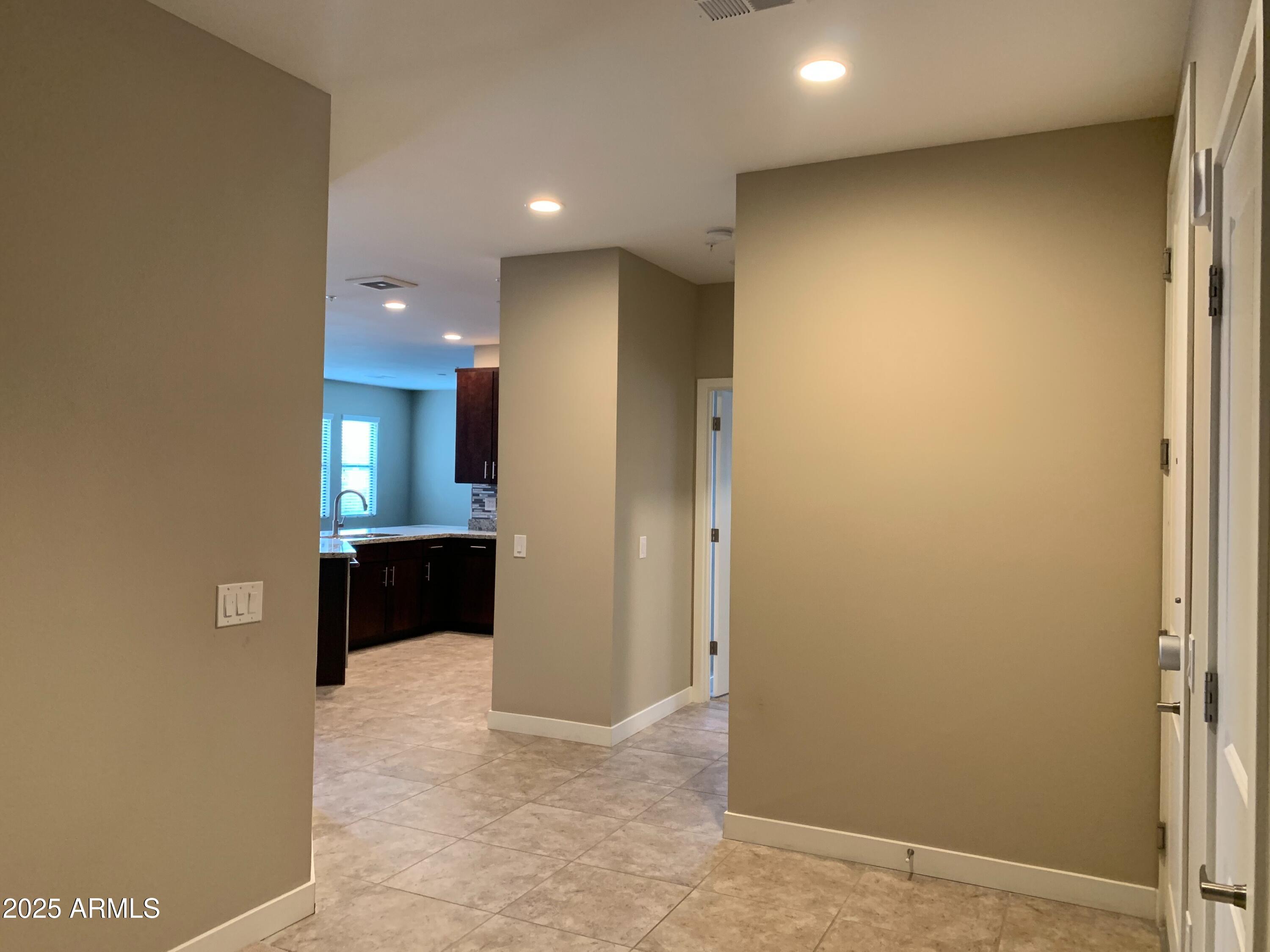 2511 West Queen Creek Road, Unit 326 Chandler, AZ 85248 - Photo 11 of 32